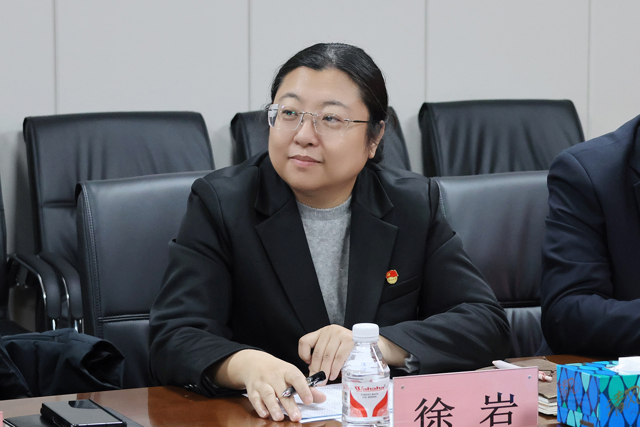 庄闲游戏集团国资战队“英雄谱”事迹专栏——技术中心副院长兼制剂研究中心经理、质量负责人徐岩